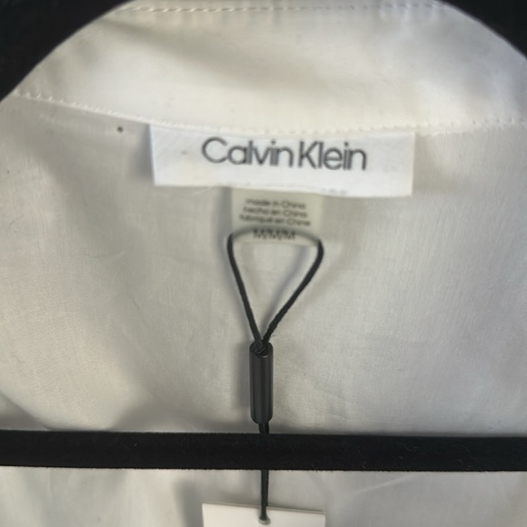 Beautiful crisp white Calvin cotton blouse - never worn and I bought too small. - Picture 5 of 7